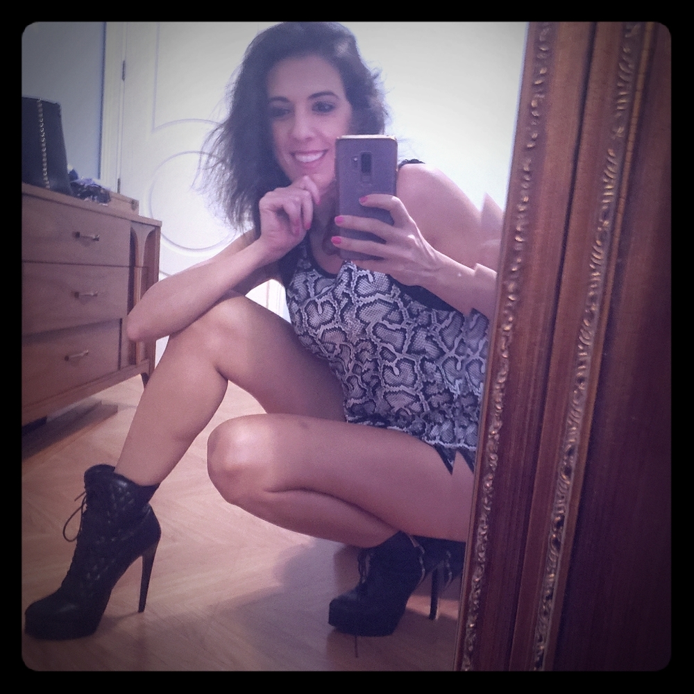 Sexy Romper XL Child Size Blavk snake Print